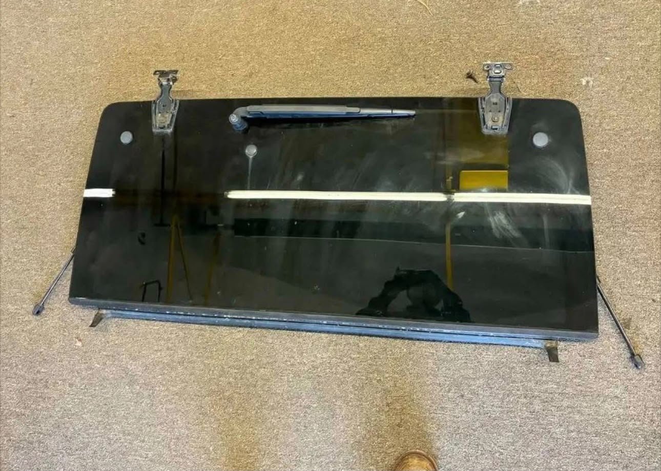 JEEP WRANGLER REAR GLASS - Image 6