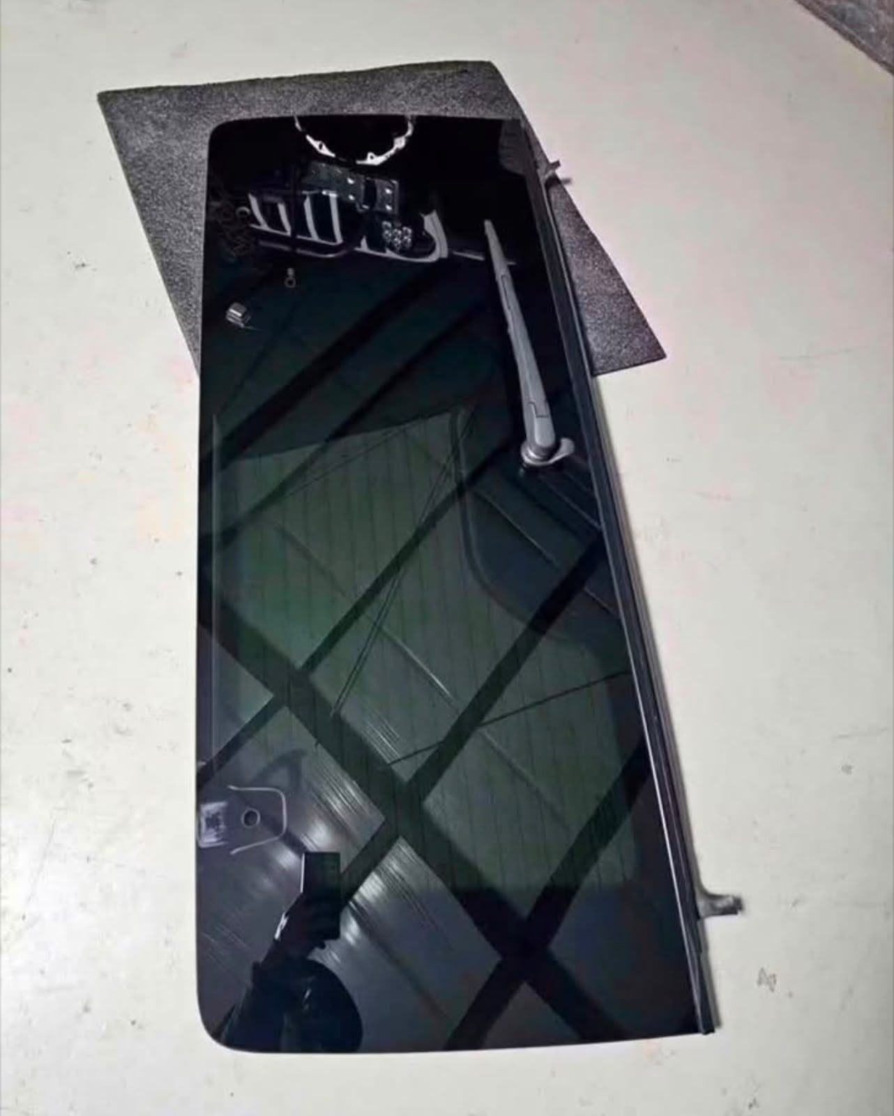 JEEP WRANGLER REAR GLASS - Image 3